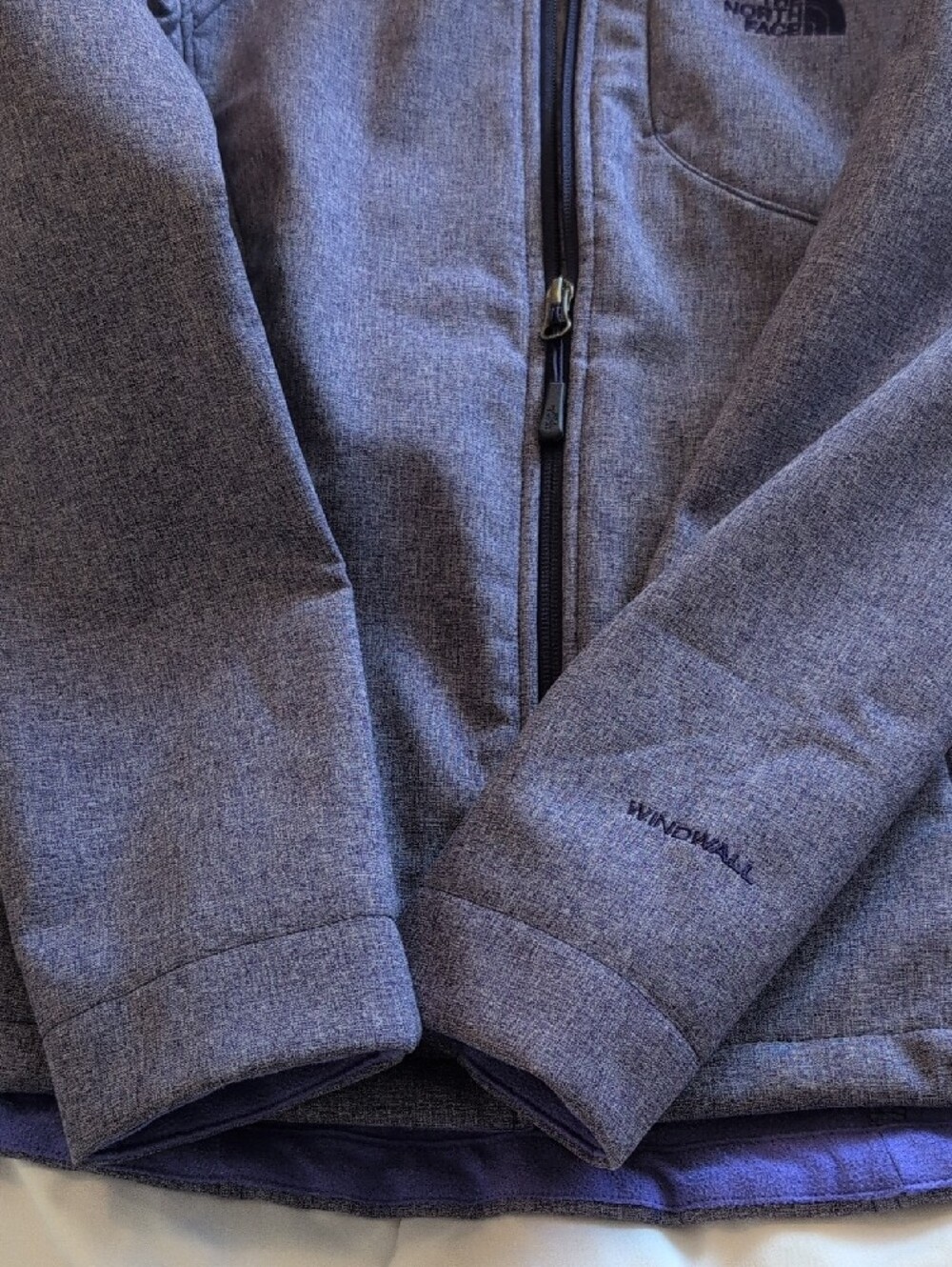 The North Face Women’s Soft-Shell Jacket - Picture 11 of 12